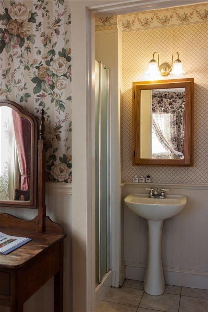 The Blue Dory Inn New Shoreham Bagian luar foto